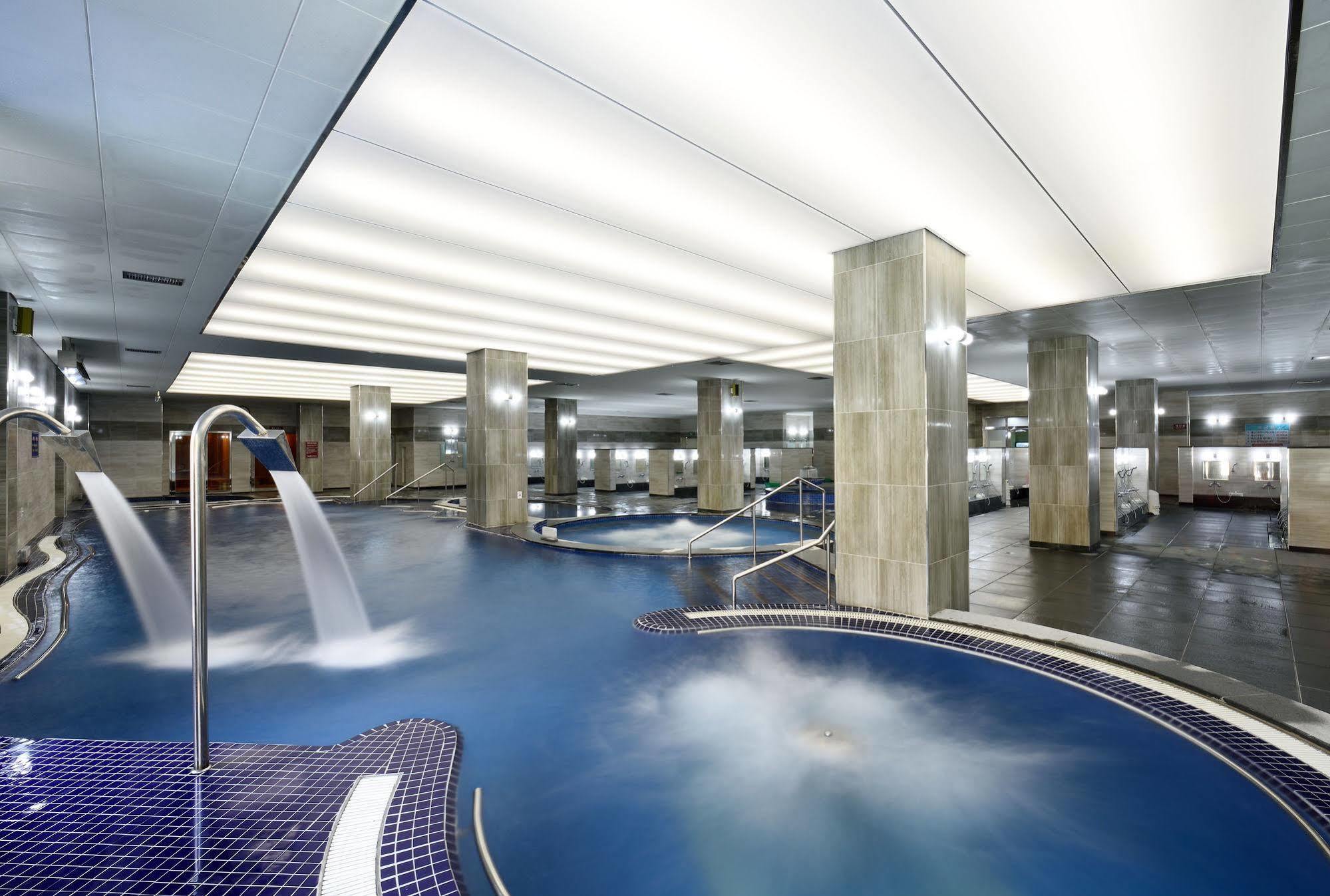 The K Hotel Γκιονγκγού Εξωτερικό φωτογραφία